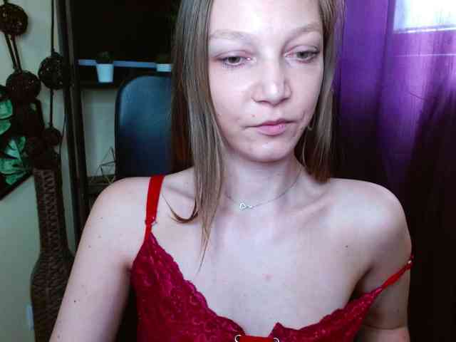 EmillyExtasy webcam