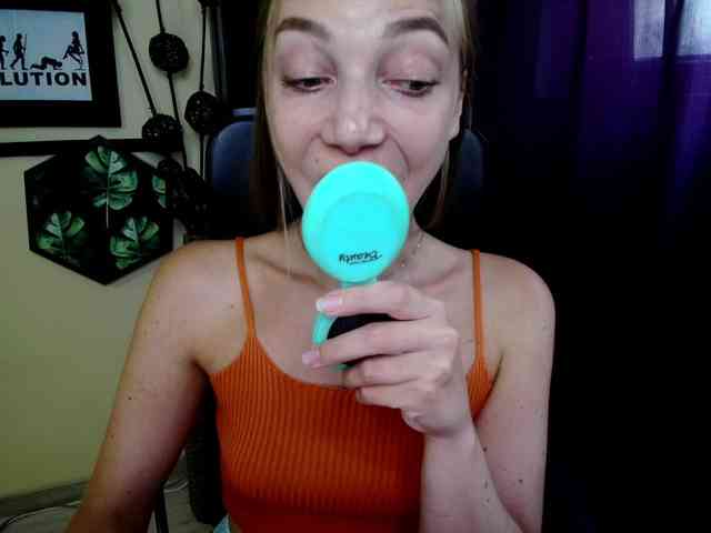 EmillyExtasy webcam