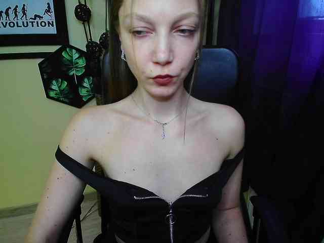 EmillyExtasy webcam