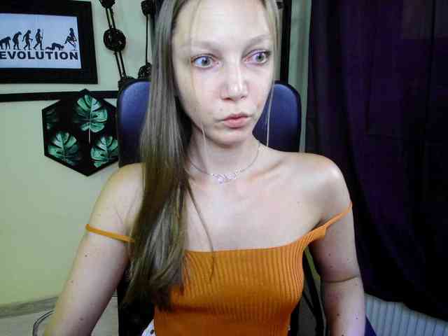 EmillyExtasy webcam