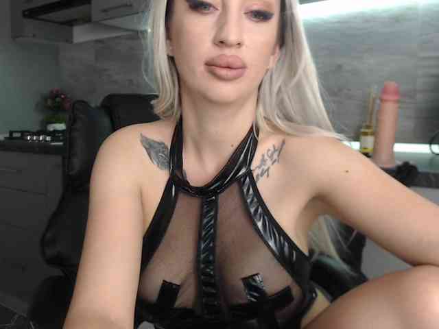 Mistresszora01