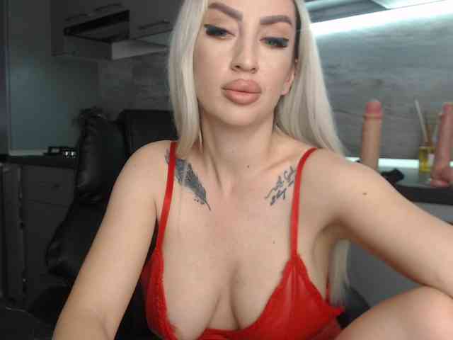 Mistresszora01 webcam