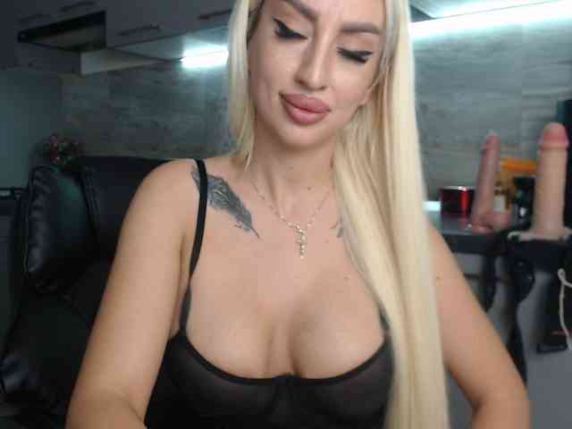 Mistresszora01 webcam