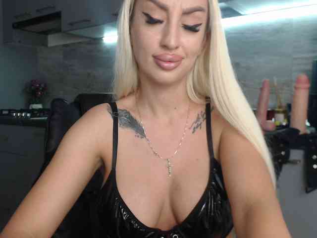 Mistresszora01 webcam
