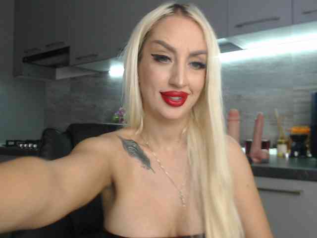 Mistresszora01 webcam