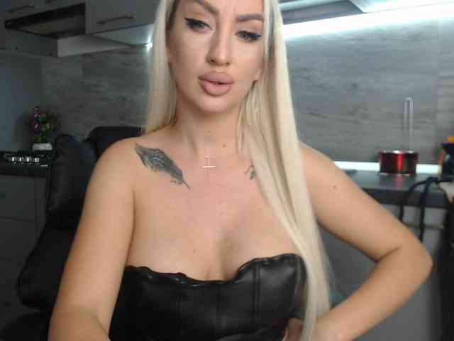 Mistresszora01