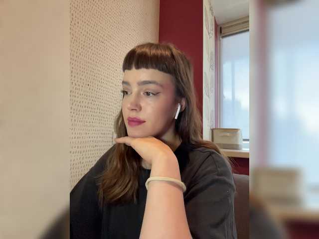 Kendrali's BongaCams show and profile