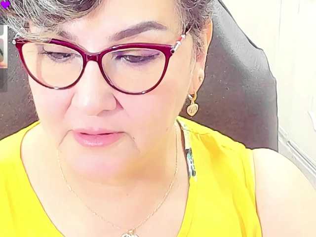 cataleya-mom live webcam show