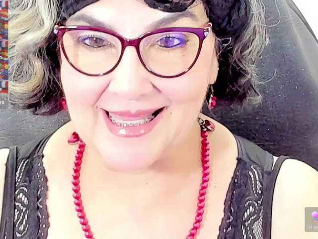 cataleya-mom live cam