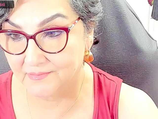 cataleya-mom live cam preview
