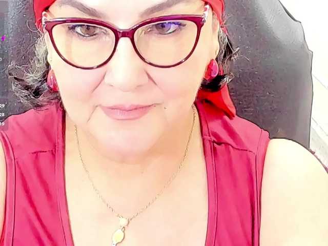 cataleya-mom Live Cam on BongaCams