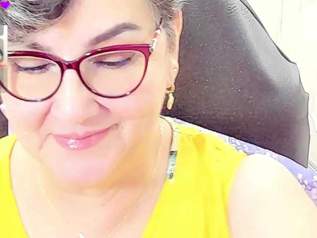 cataleya-mom live webcam show