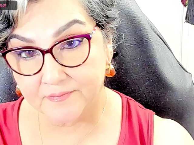 cataleya-mom live cam preview