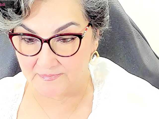 cataleya-mom live cam preview