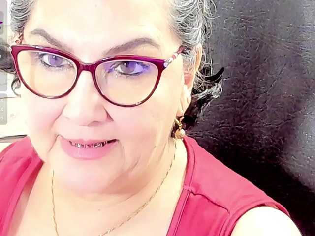 cataleya-mom live cam