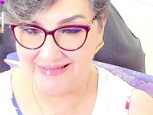 cataleya-mom live webcam show