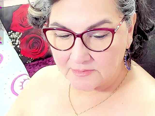 cataleya-mom webcam