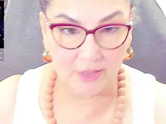 cataleya-mom webcam