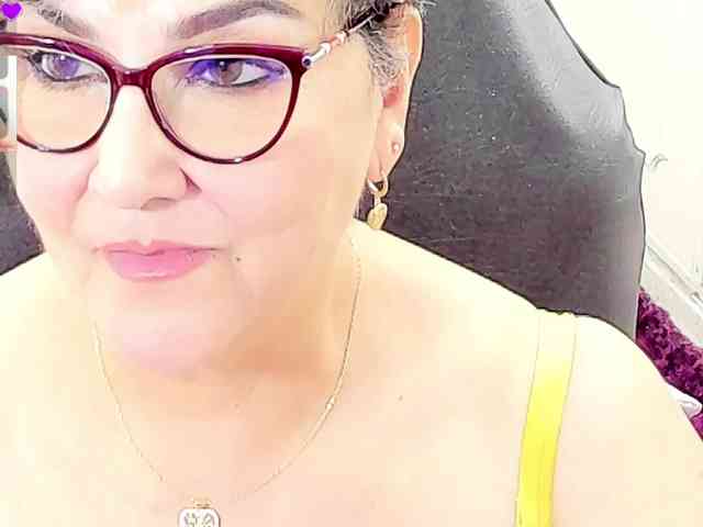 cataleya-mom webcam