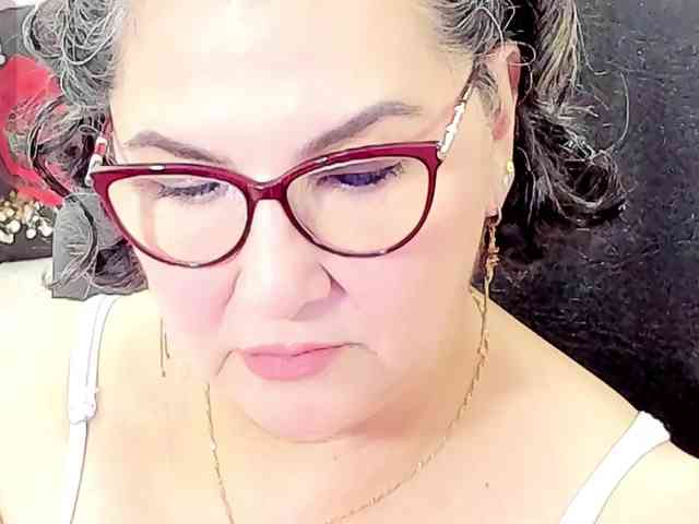 cataleya-mom webcam