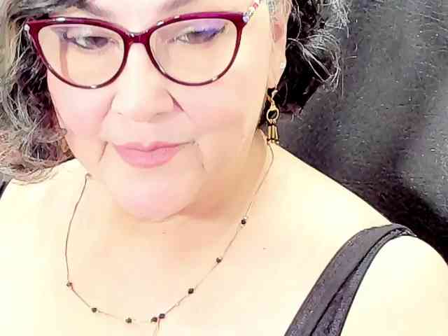 cataleya-mom webcam