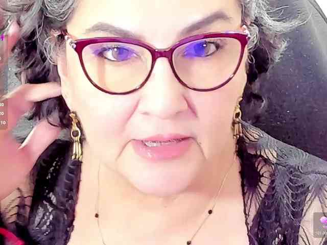 cataleya-mom webcam