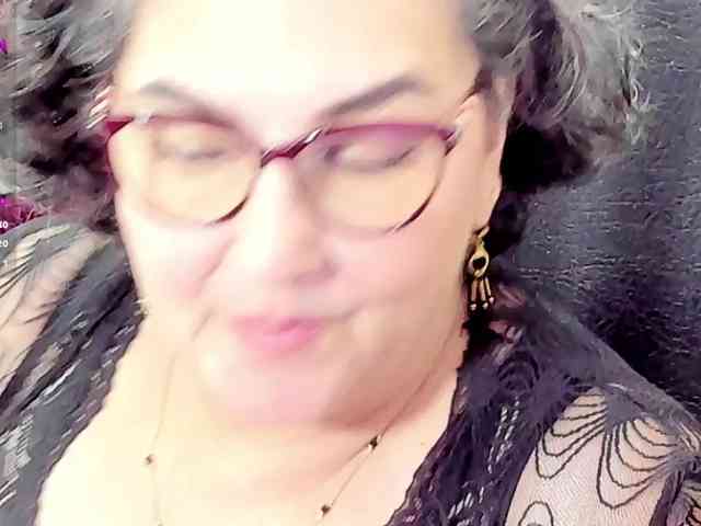 cataleya-mom webcam