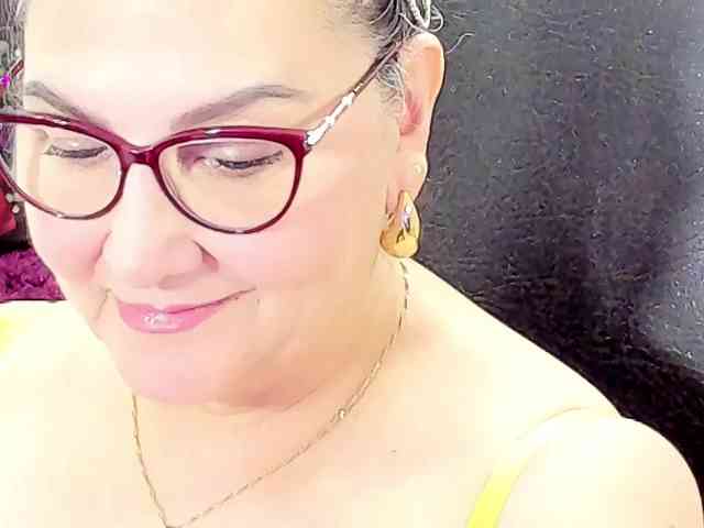 cataleya-mom webcam