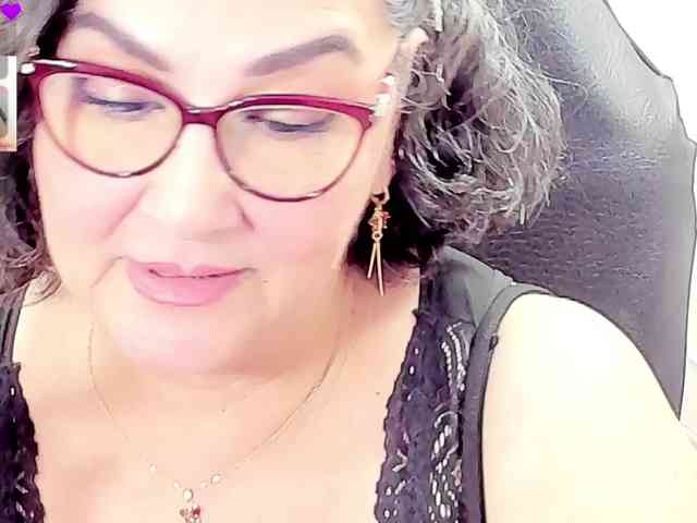 cataleya-mom webcam