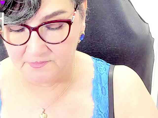 cataleya-mom webcam