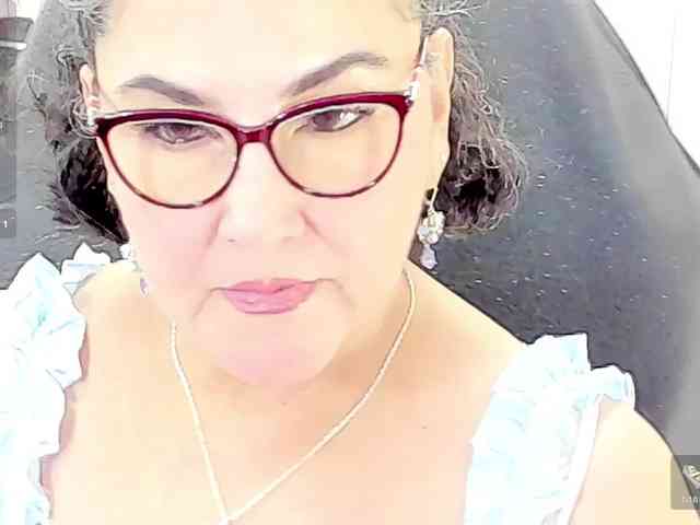 cataleya-mom webcam