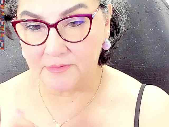 cataleya-mom webcam
