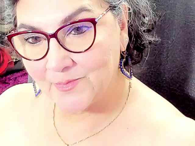cataleya-mom webcam