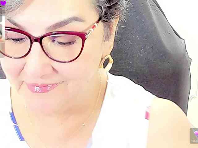 cataleya-mom webcam