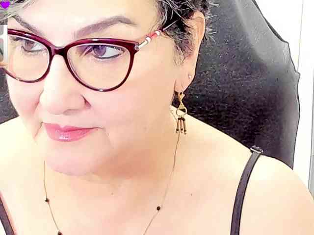 cataleya-mom webcam