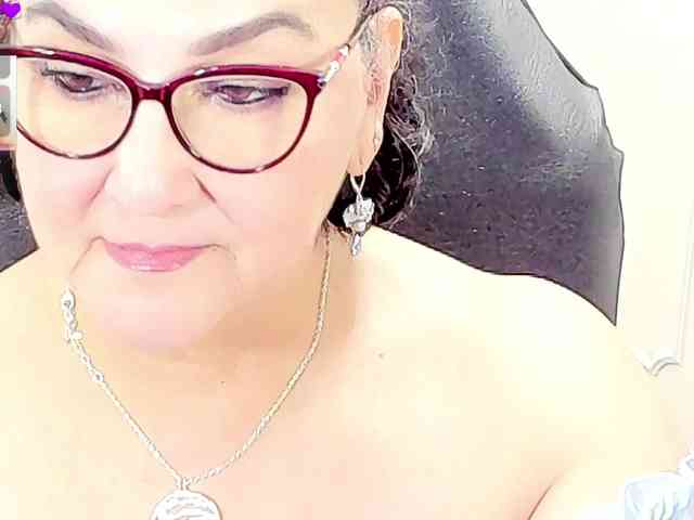 cataleya-mom webcam