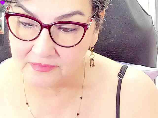 cataleya-mom webcam