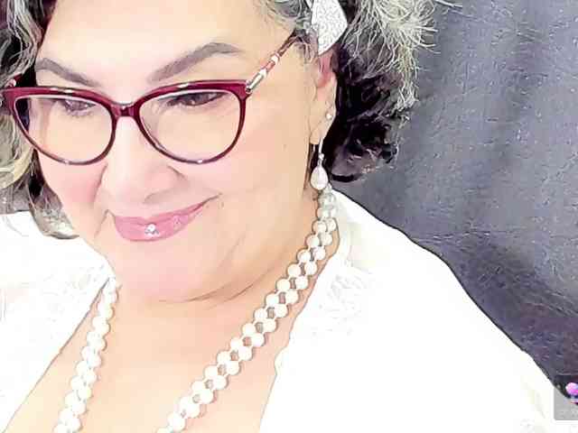 cataleya-mom webcam