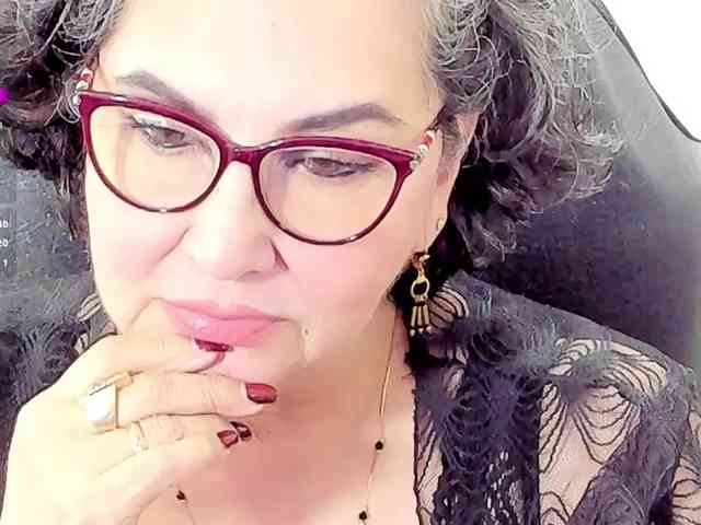 cataleya-mom webcam
