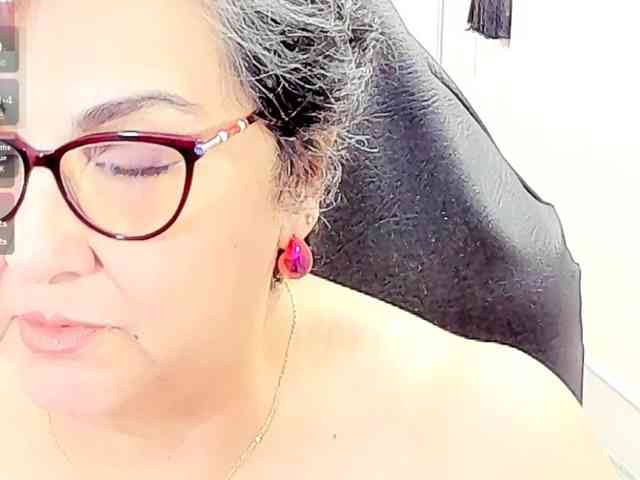 cataleya-mom webcam