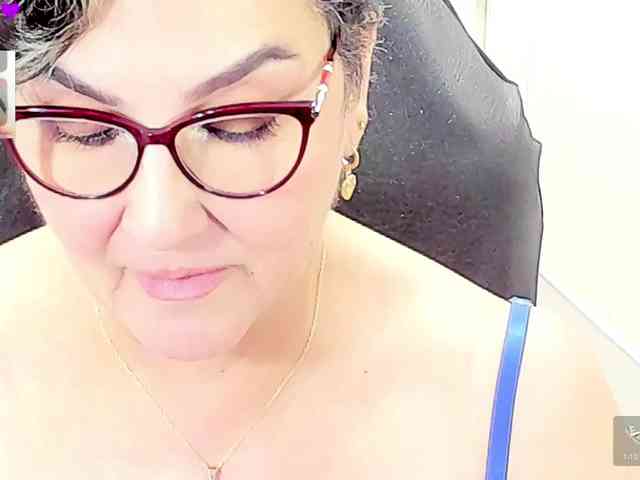 cataleya-mom webcam