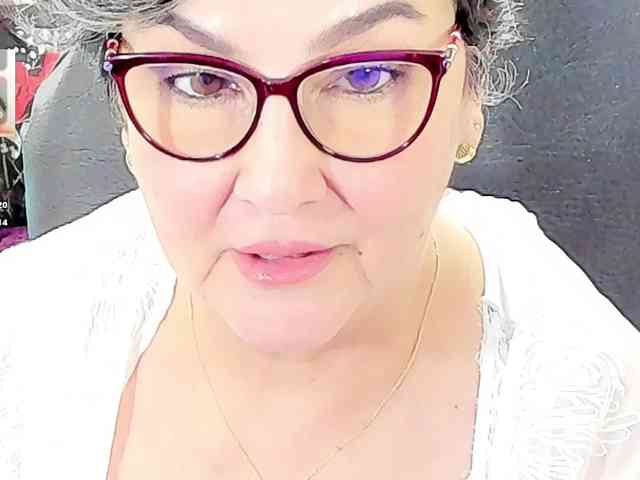 cataleya-mom webcam