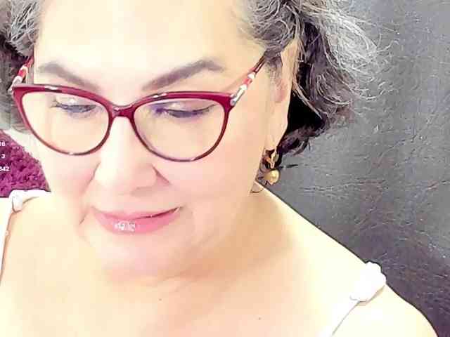 cataleya-mom webcam