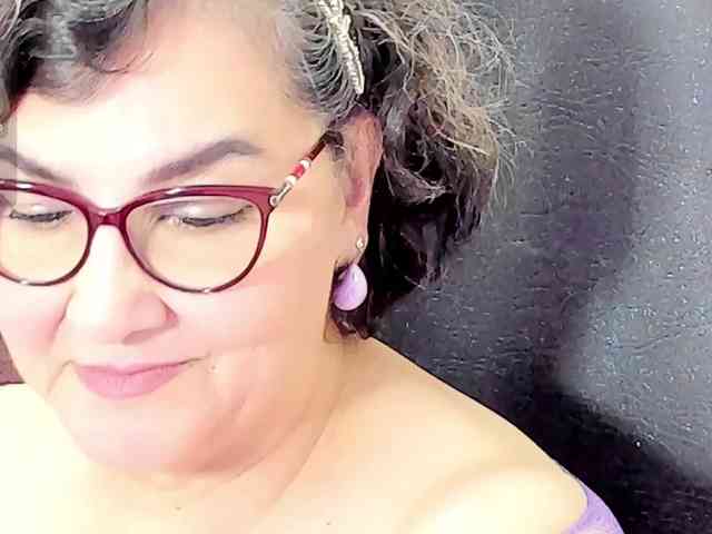 cataleya-mom webcam