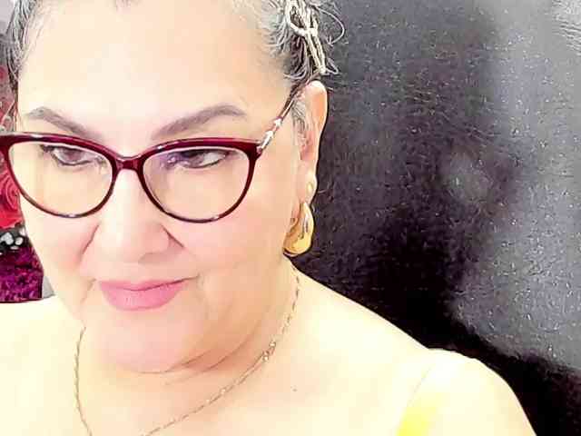 cataleya-mom webcam