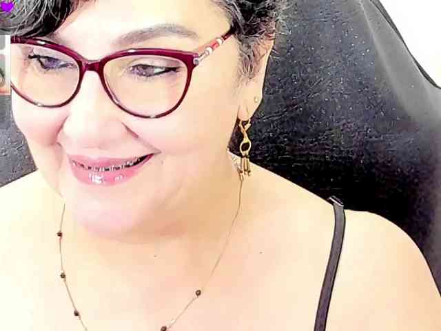 cataleya-mom webcam