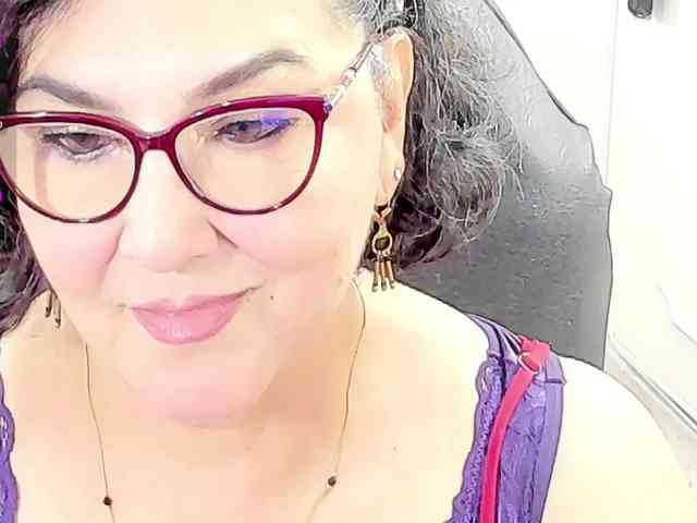 cataleya-mom webcam