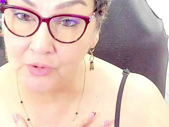 cataleya-mom webcam