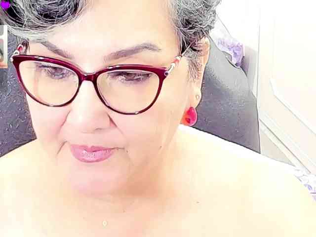 cataleya-mom webcam