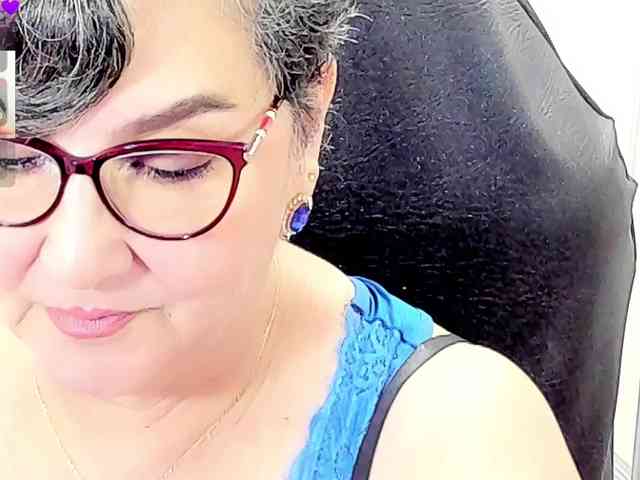 cataleya-mom webcam